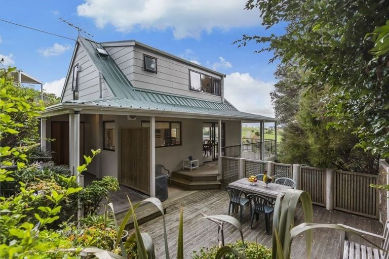 Photo of property in 11 Lysnar Road, Matakana, Warkworth, 0985