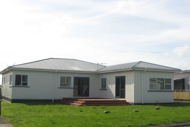 Photo of property in 30 King Street, Waitara, 4320