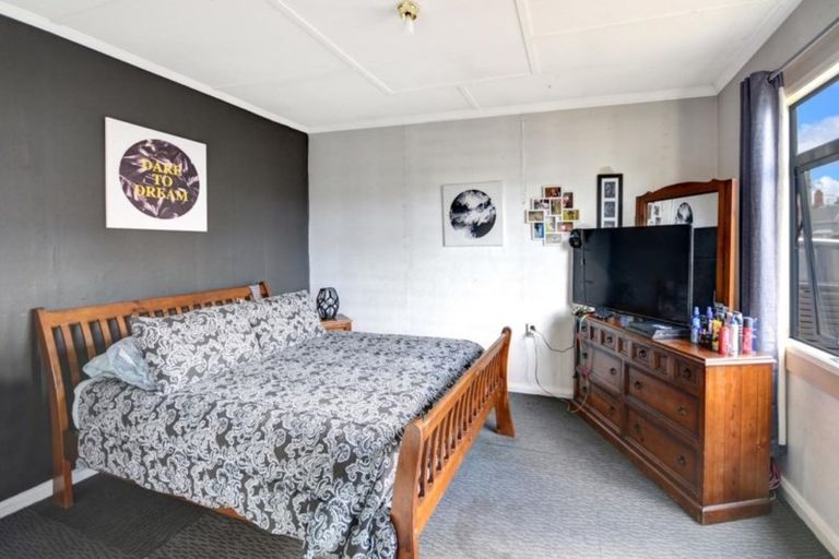 Photo of property in 38 Loyalty Street, Forbury, Dunedin, 9012