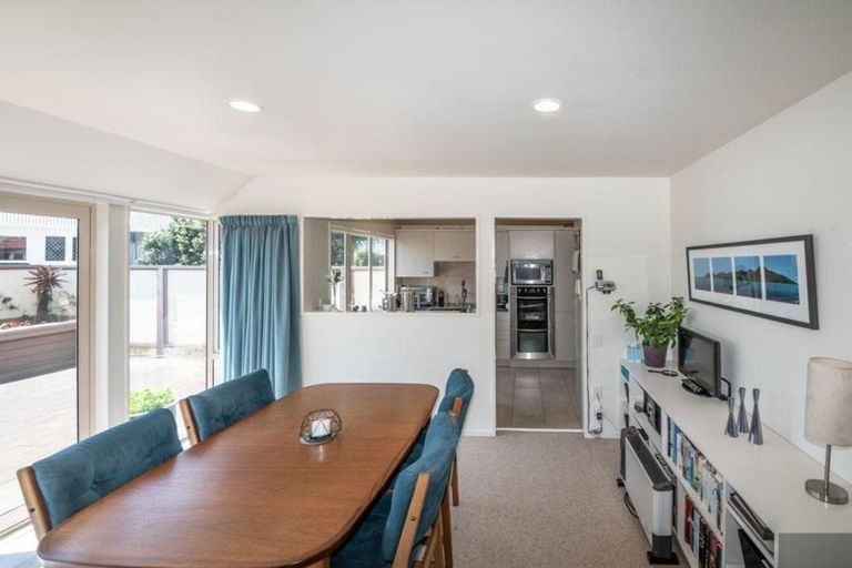 Photo of property in 105a Helston Road, Paparangi, Wellington, 6037