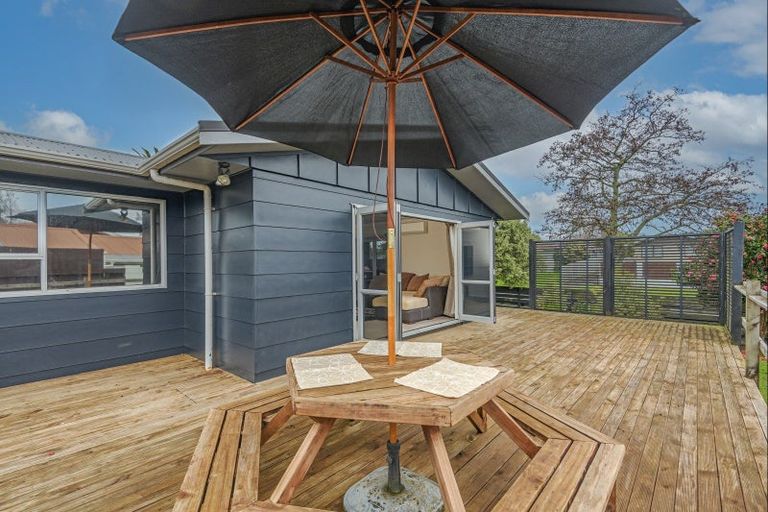 Photo of property in 3 Cascade Crescent, Westbrook, Palmerston North, 4412