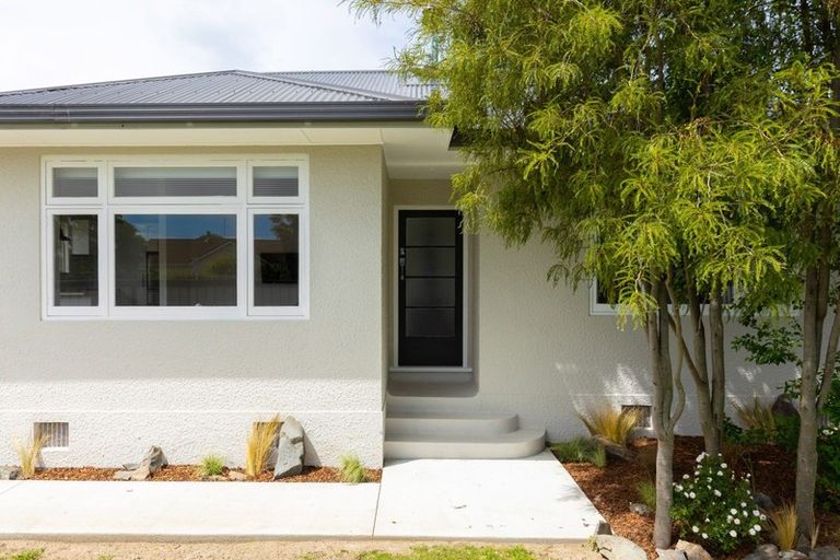 Photo of property in 3a Eltham Road, Blenheim, 7201