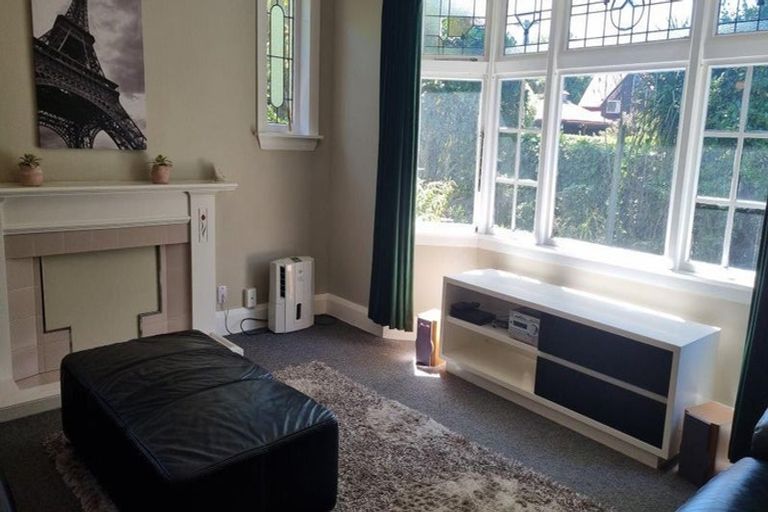 Photo of property in 16 Ford Road, Opawa, Christchurch, 8023