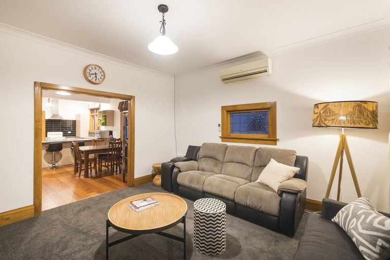 Photo of property in 442 Tremaine Avenue, Takaro, Palmerston North, 4410