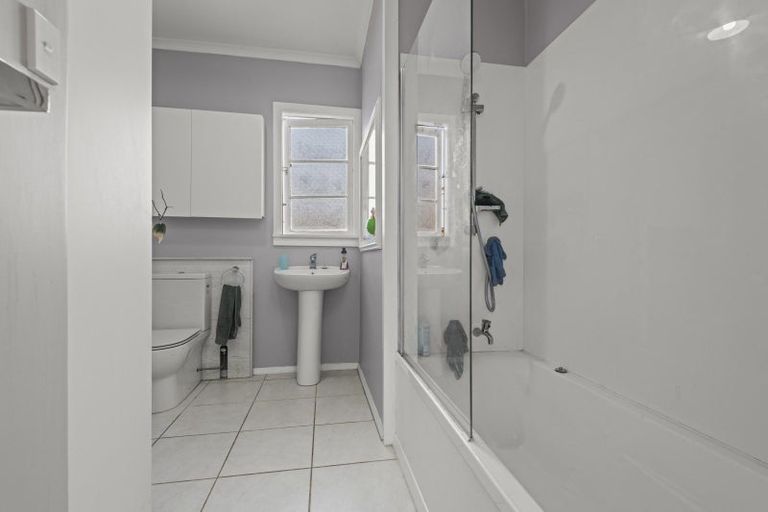 Photo of property in 44 Ormond Street, Woodville, 4920