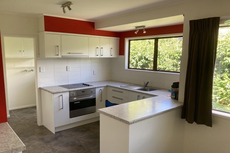 Photo of property in 1/16 Imogene Way, Half Moon Bay, Auckland, 2012