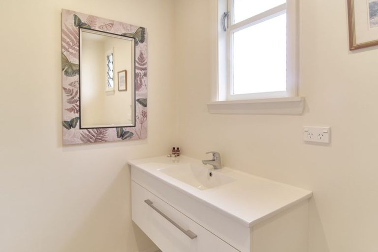 Photo of property in 5 Murdoch Street, Bryndwr, Christchurch, 8053