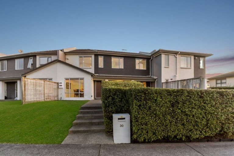 Photo of property in 30 Jerpoint Drive, Flat Bush, Auckland, 2019