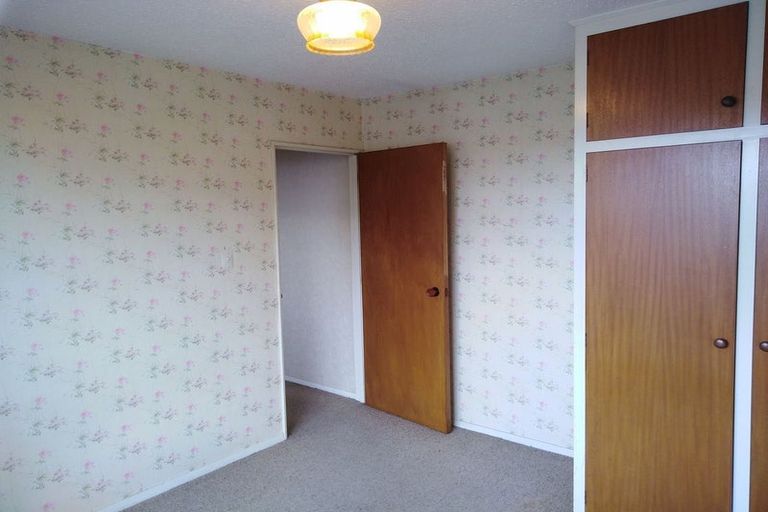 Photo of property in 2/155 Northcote Road, Northcote, Christchurch, 8052