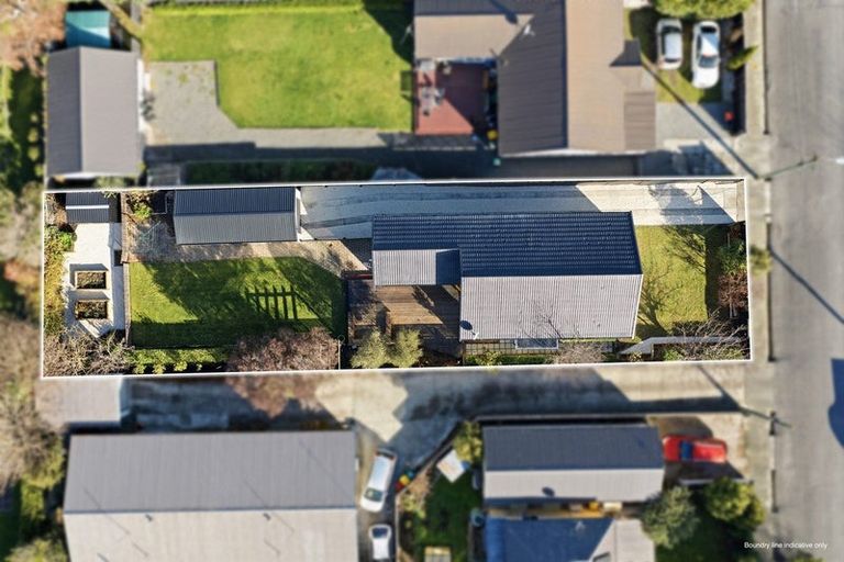 Photo of property in 16 Archer Street, Mairehau, Christchurch, 8013