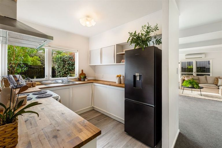 Photo of property in 120b Monarch Avenue, Hillcrest, Auckland, 0627