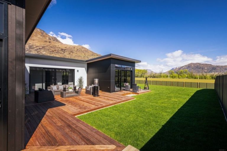 Photo of property in 117 Stalker Road, Lower Shotover, Queenstown, 9304