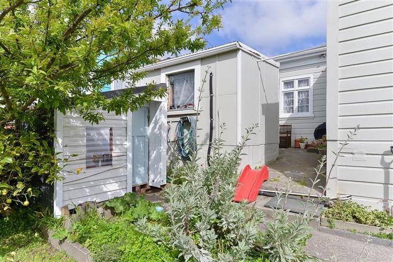 Photo of property in 11 Harper Street, Newtown, Wellington, 6021