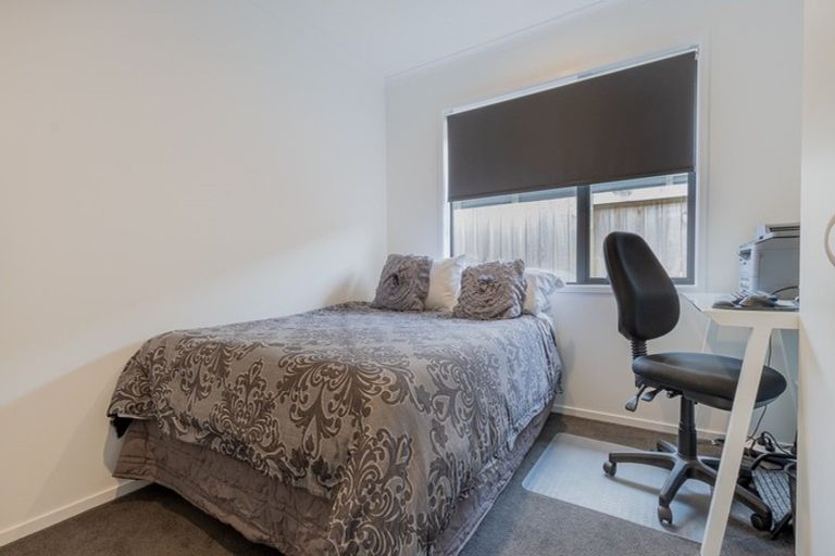 Photo of property in 31 Lilac Close, Cambridge, 3434