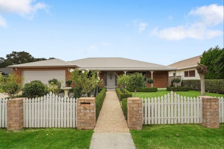 Photo of property in 19 Willow Grove, Morrinsville, 3300