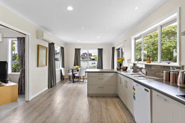 Photo of property in 26 Costley Street, Carterton, 5713