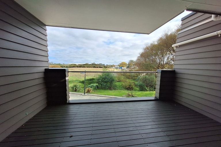 Photo of property in 24 Wallson Crescent, Wiri, Auckland, 2104