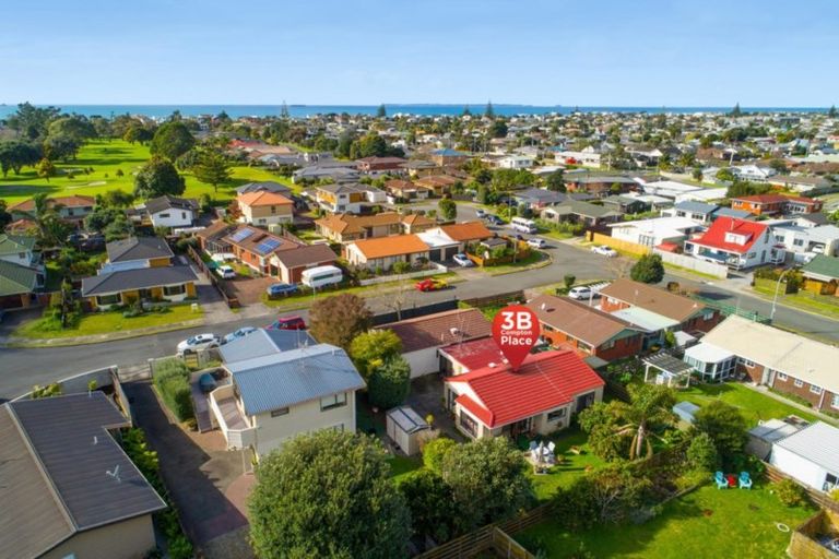 Photo of property in 3b Compton Place, Mount Maunganui, 3116