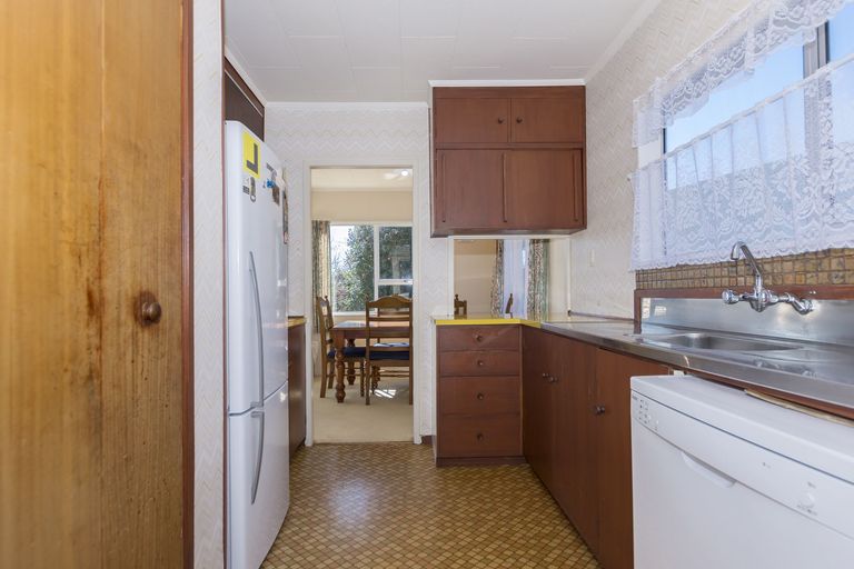 Photo of property in 61 Sherwood Street, Bellevue, Tauranga, 3110