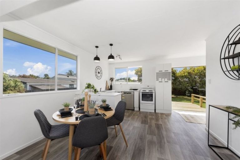 Photo of property in 28 Blomfield Street, Nawton, Hamilton, 3200