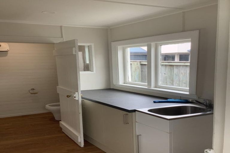 Photo of property in 97 Nursery Road, Phillipstown, Christchurch, 8011