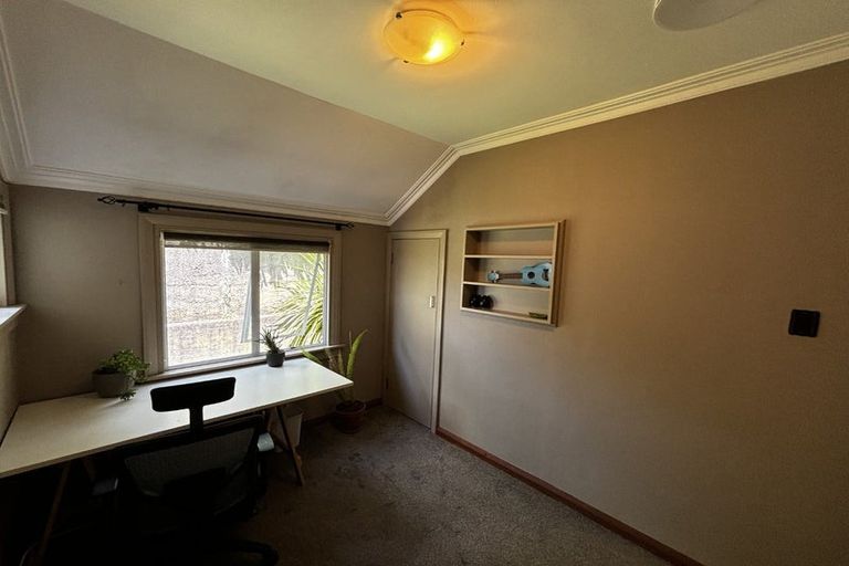 Photo of property in 79 Mangorei Road, Strandon, New Plymouth, 4312