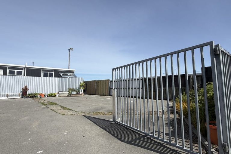 Photo of property in 182 Shaw Avenue, New Brighton, Christchurch, 8083