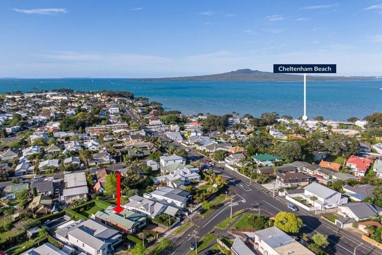 Photo of property in 85 Albert Road, Devonport, Auckland, 0624