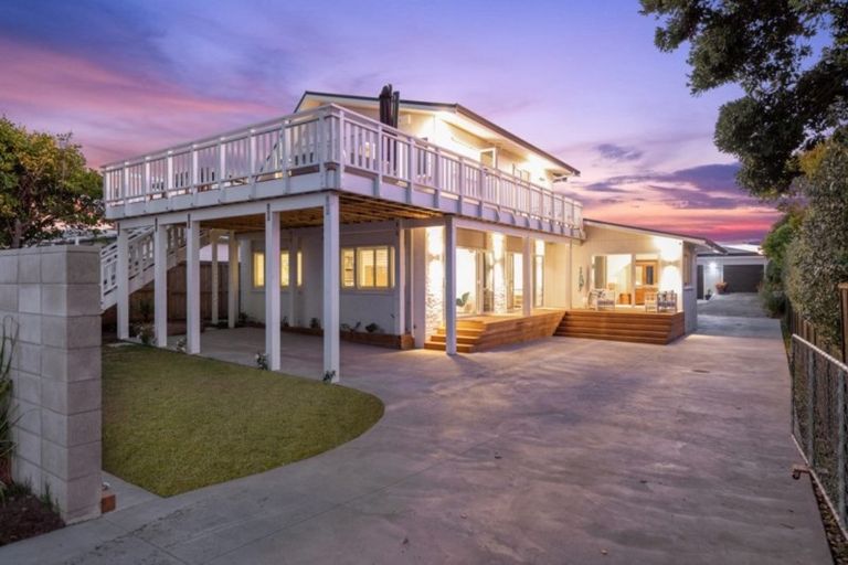 Photo of property in 470 Papamoa Beach Road, Papamoa Beach, Papamoa, 3118