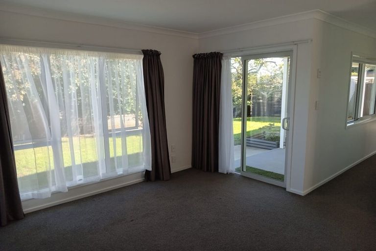 Photo of property in 11 Titoki Avenue, Mangere Bridge, Auckland, 2022