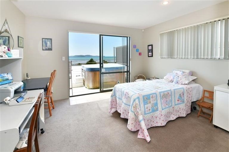 Photo of property in 31 Tamatea Drive, Snells Beach, 0920