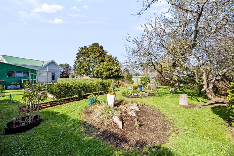 Photo of property in 22 Fitzroy Street, Normanby, Hawera, 4614