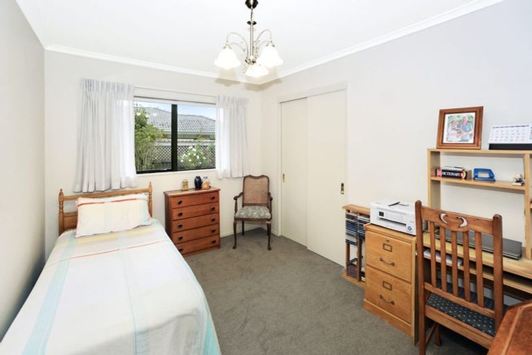 Photo of property in 38 Fairview Place, Te Puke, 3119