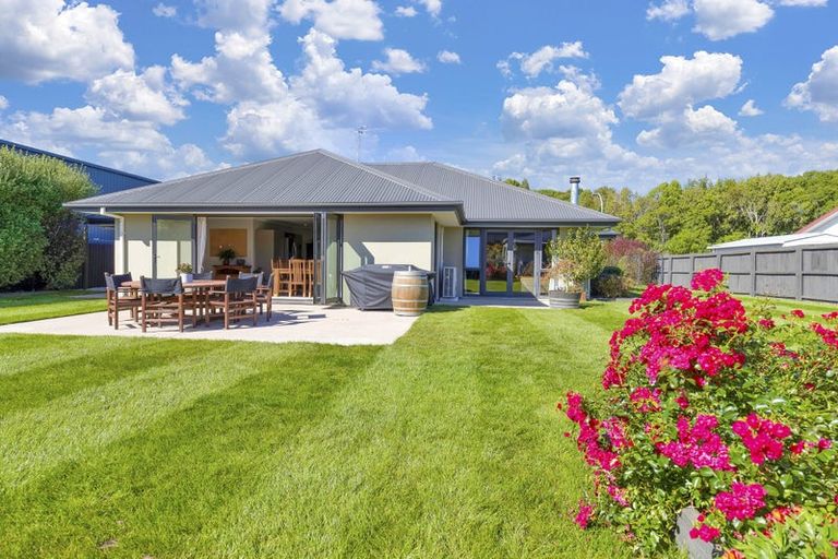 Photo of property in 2a William Street, Rangiora, 7400