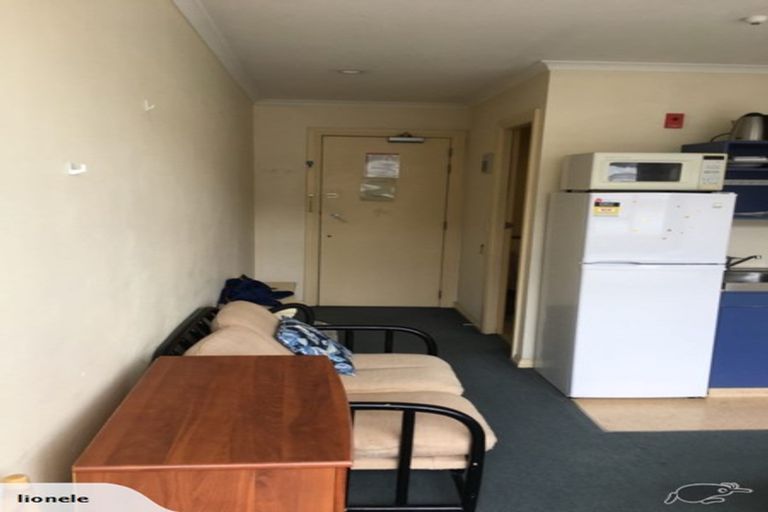 Photo of property in Quest/richard Pearse Apartment, 3/219g Willis Street, Te Aro, Wellington, 6011