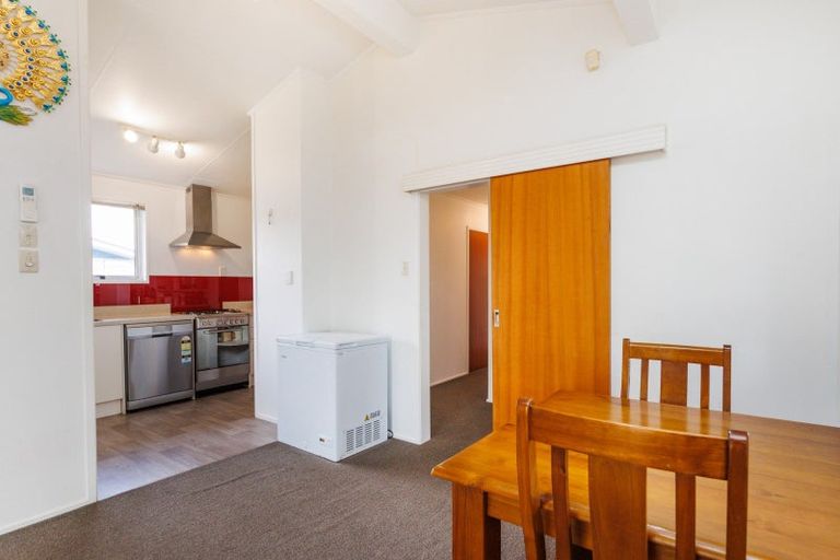 Photo of property in 7 Saturn Crescent, Milson, Palmerston North, 4414