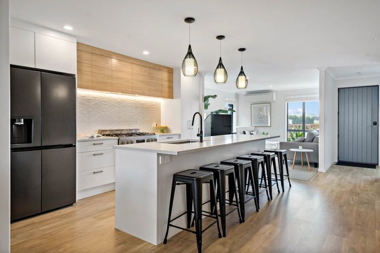 Photo of property in 6b Dale Road, Whenuapai, Auckland, 0618