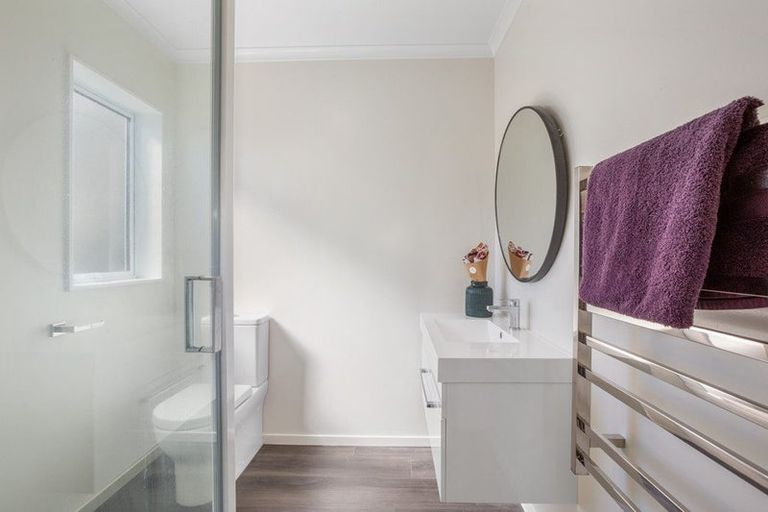 Photo of property in 34 Trelawny Terrace, Grenada Village, Wellington, 6037