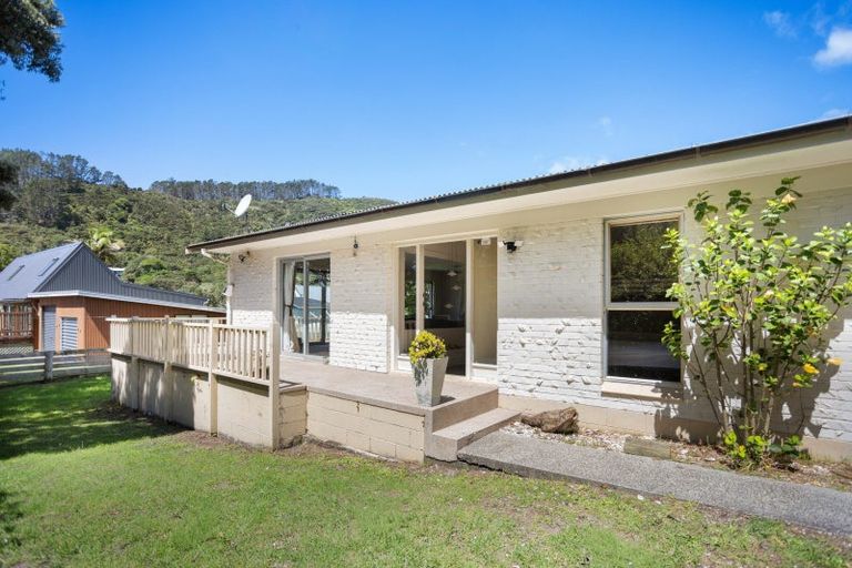 Photo of property in 48 Tauranga Bay Beach Road, Kaeo, 0478