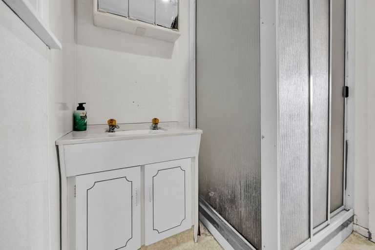 Photo of property in 7 Flint Road West, Stratford, 4332