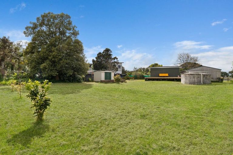 Photo of property in 2 Okahukura Road, Tapora, Wellsford, 0977