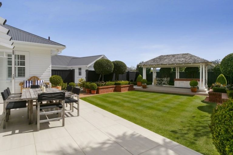 Photo of property in 8 Henry Hill Road, Taupo, 3330