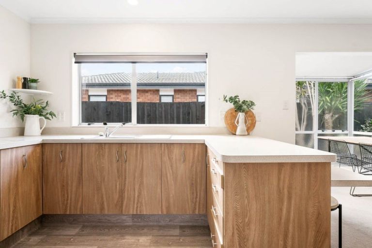 Photo of property in 11a Hibiscus Avenue, Mount Maunganui, 3116