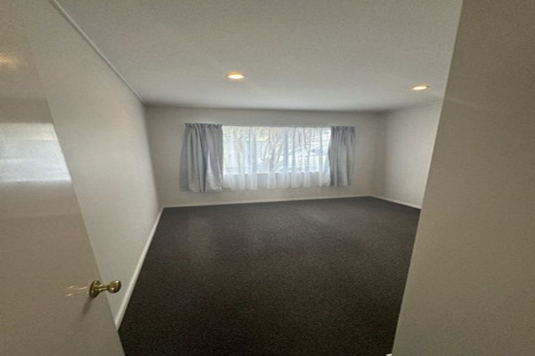 Photo of property in 1/23 Russell Road, Manurewa, Auckland, 2102
