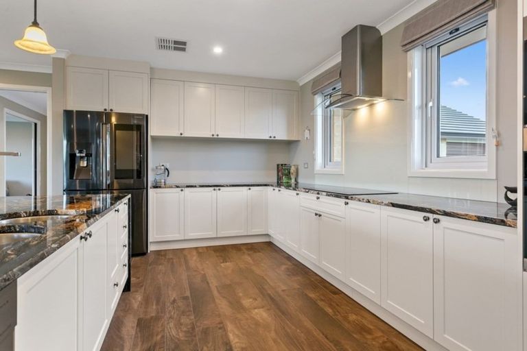 Photo of property in 44 Seachange Drive, Leamington, Cambridge, 3432