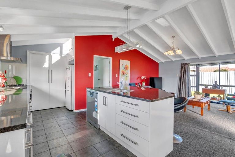 Photo of property in 77a Wilson Street, Hawera, 4610