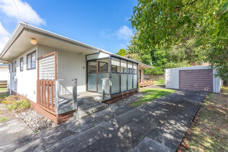 Photo of property in 101 Norfolk Crescent, Otaki Beach, Otaki, 5512