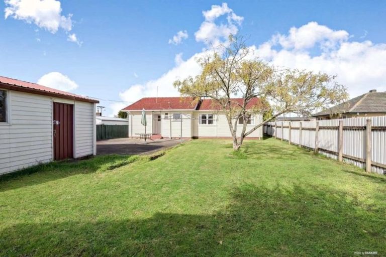 Photo of property in 33 Royston Street, Rosehill, Papakura, 2113