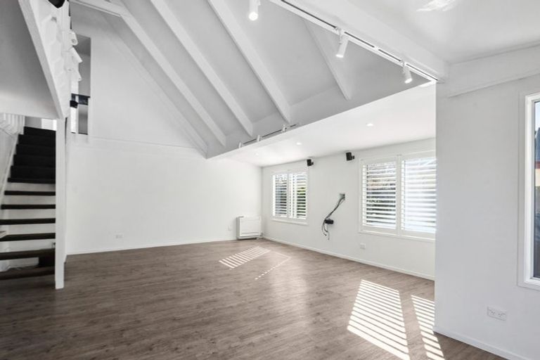 Photo of property in 161 Karewa Parade, Papamoa Beach, Papamoa, 3118