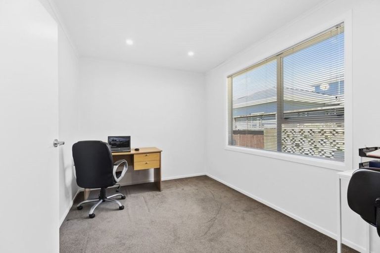 Photo of property in 13 Nathan Street, Tawa, Wellington, 5028